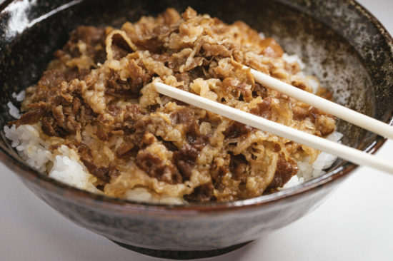 子供の昼ごはん作りがめんどくさい時にオススメ 松屋フーズ牛めしの具 ふらっと通販 口コミや評判をチェックしてお得に購入